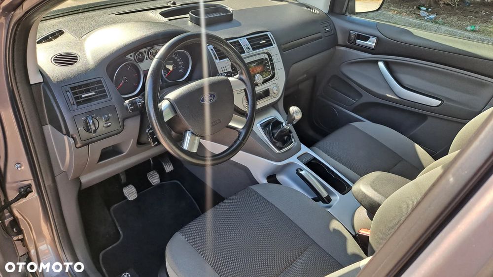 Ford Kuga 2.0 TDCi 4x4 Champions Edition - 12