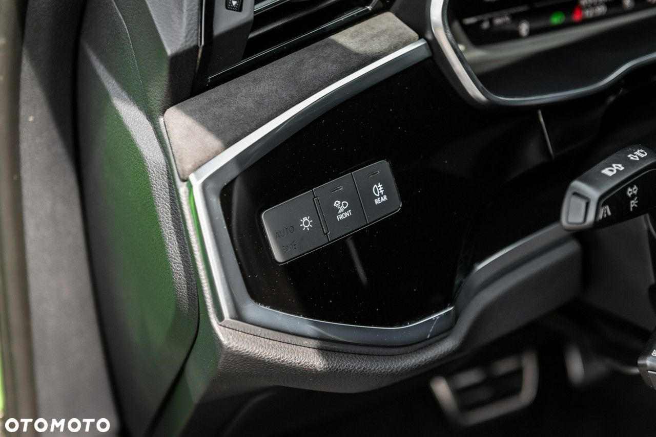 Audi RS Q3 - 22