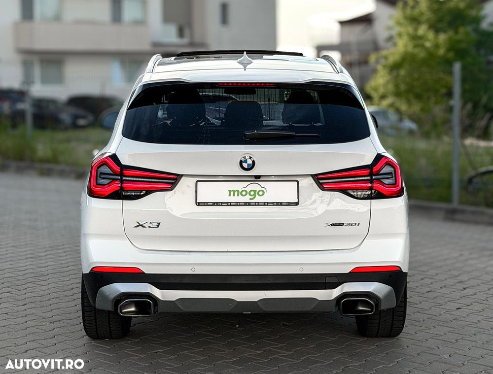 BMW X3 xDrive30i AT - 4