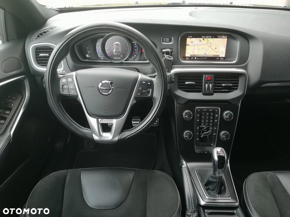 Volvo V40 T3 RDesign - 17