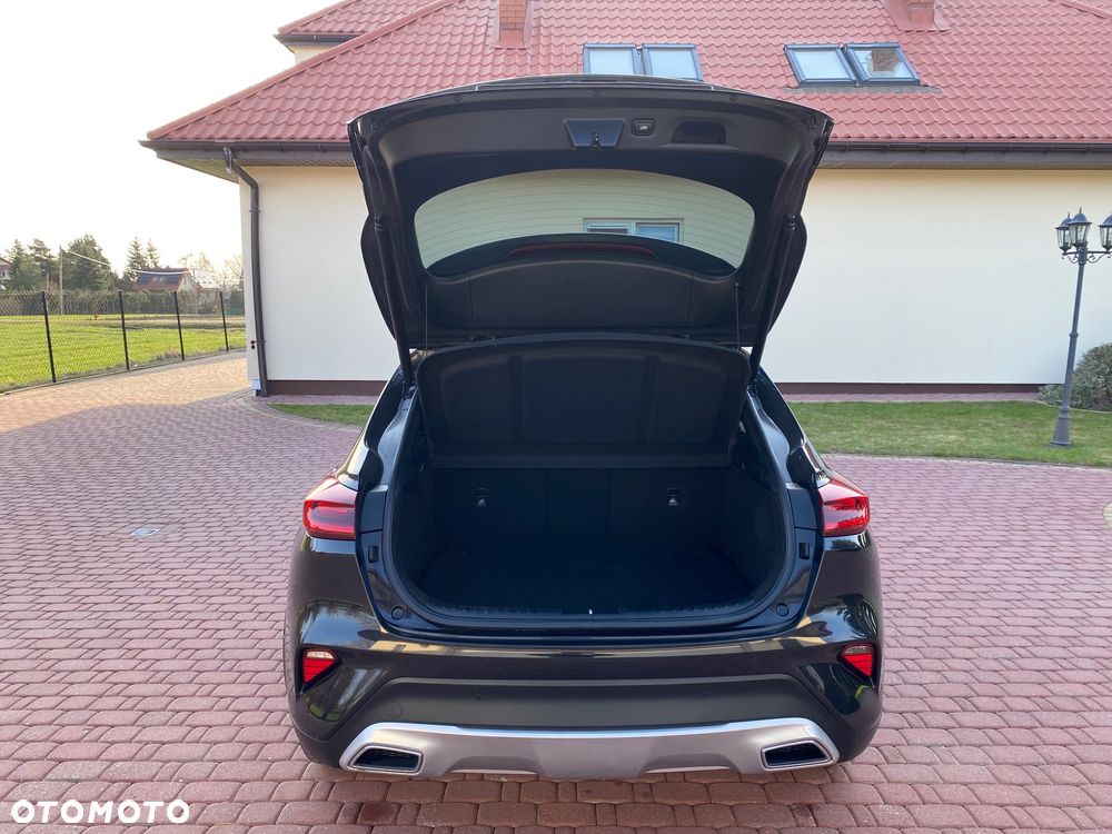 Kia XCeed 1.6 T-GDI OPF DCT7 PLATINUM - 11