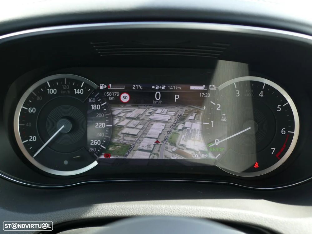 Jaguar E-Pace 1.5 P300e R-Dynamic HSE AWD Aut. - 17