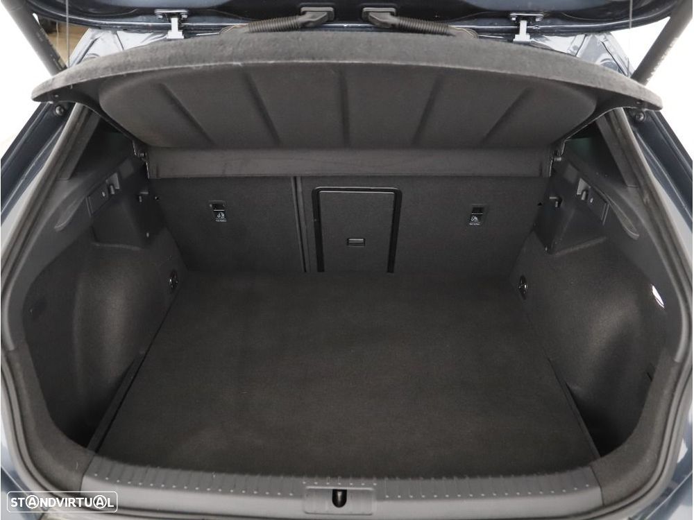 Cupra Formentor 1.4 e-Hybrid DSG VZ - 30