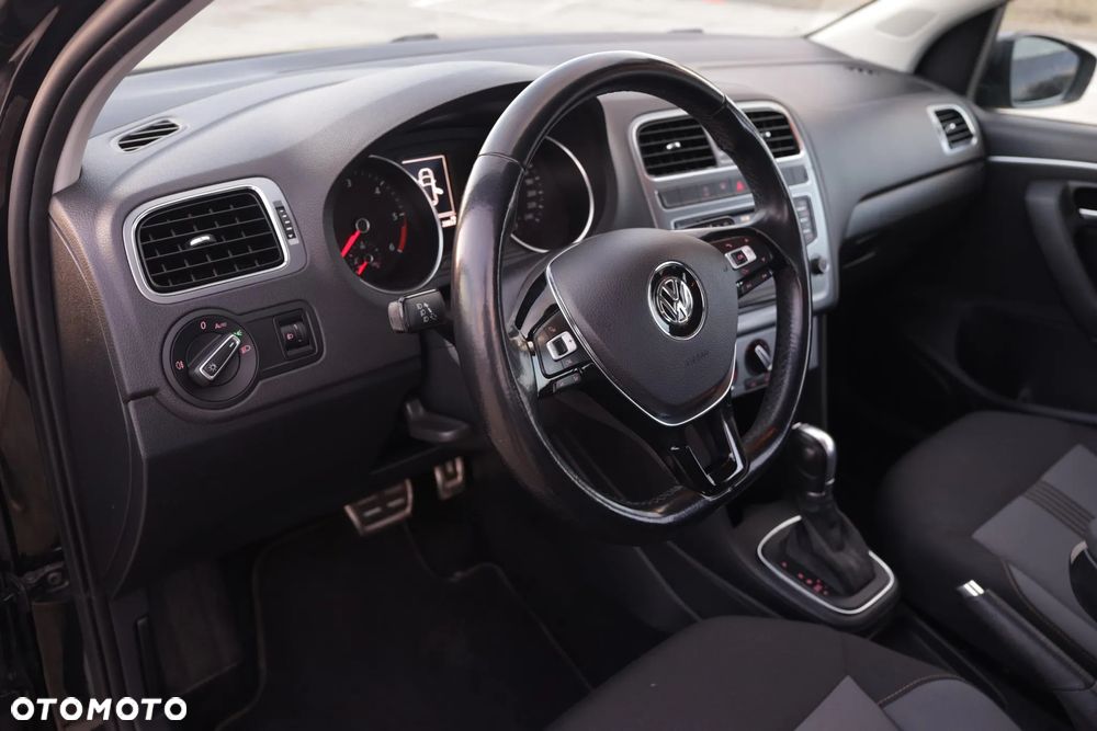 Volkswagen Polo 1.4 TDI Blue Motion Technology DSG Allstar - 16