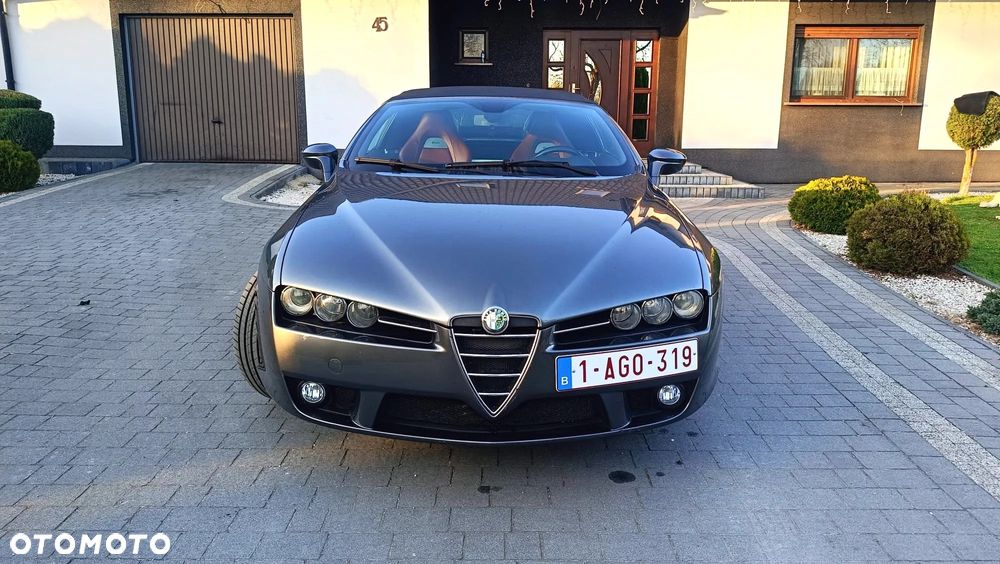 Alfa Romeo Spider - 8