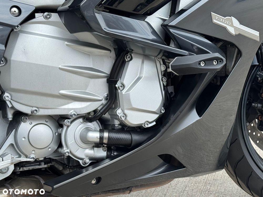 Yamaha FJR - 12