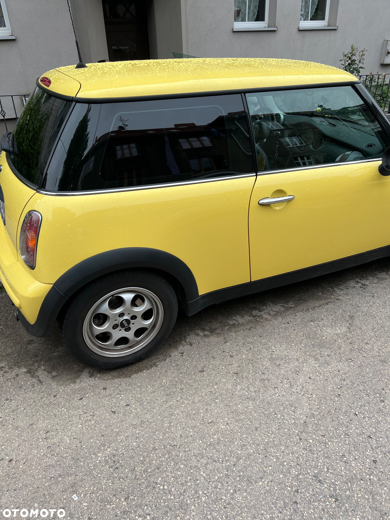 MINI ONE - 2
