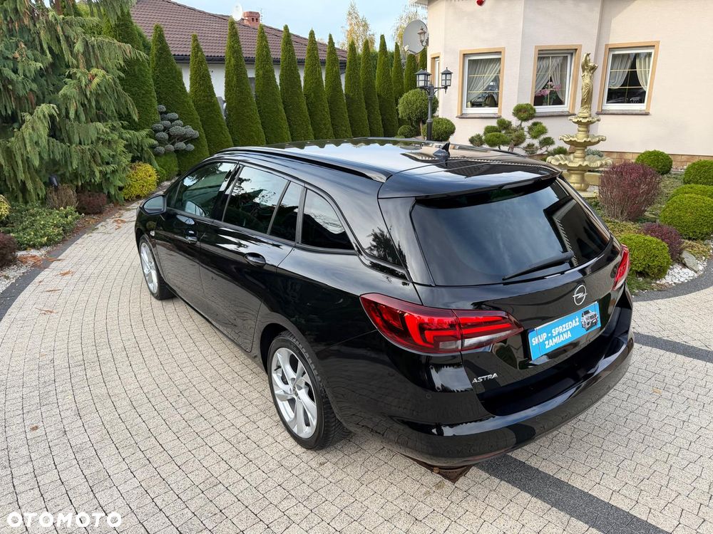 Opel Astra 1.5 D Start/Stop Automatik Design&Tech - 15