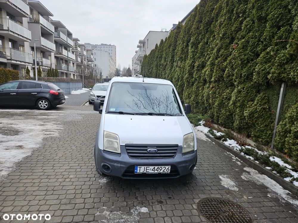 Ford Transit Connect - 4