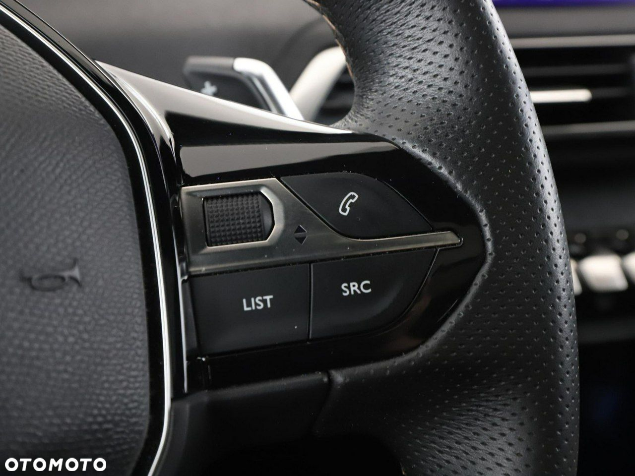 Peugeot 3008 1.2 PureTech GT S&S EAT8 - 31