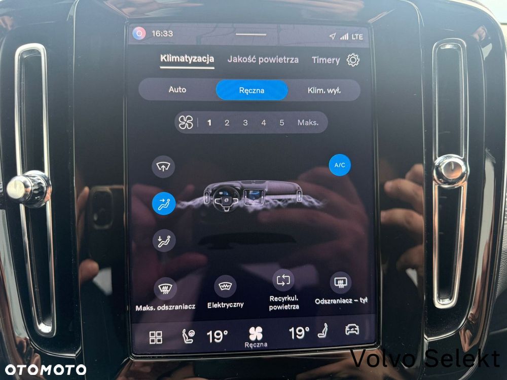 Volvo XC 40 - 23