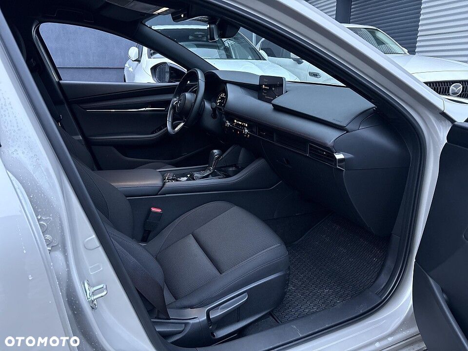 Mazda 3 e-SKYACTIV-X 186 M HYBRID HOMURA - 10