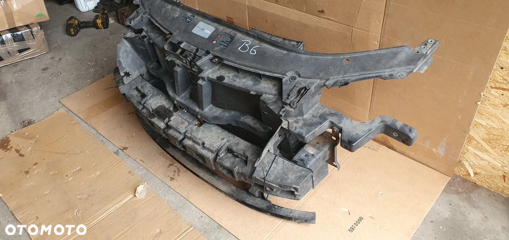 Pas przedni wzmocnienie chłodnica chłodnice wentylatory VW Passat B6 2.0 TDI 3C0121253R - 3