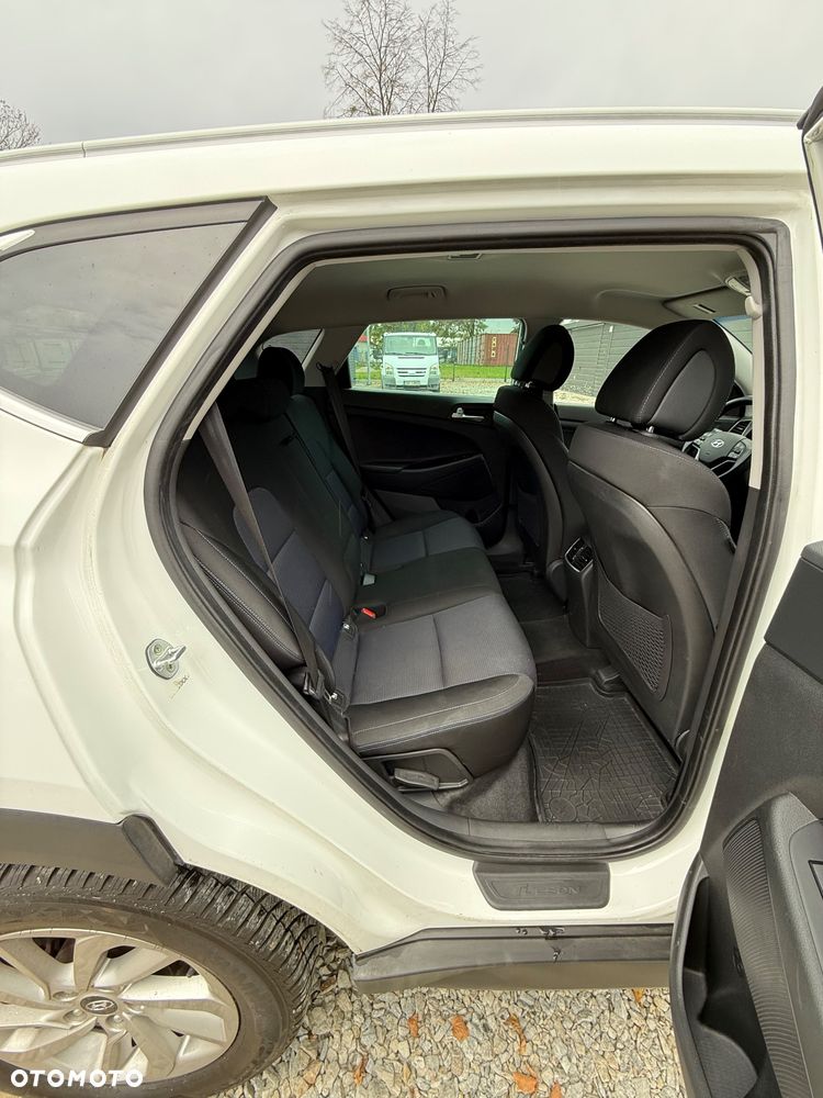 Hyundai Tucson 2.0 CRDi 4WD Advantage - 18