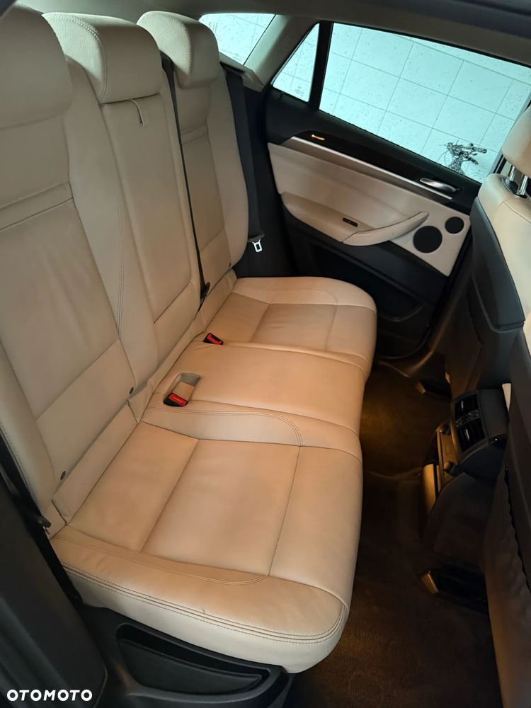 BMW X6 - 19