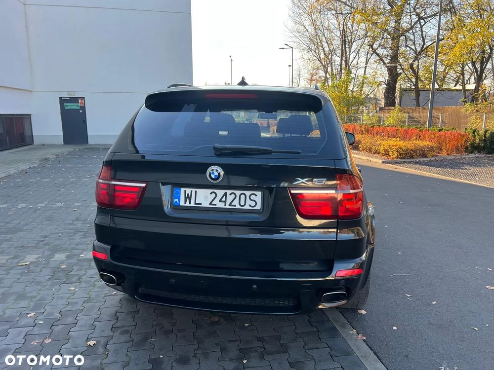 BMW X5 4.8i xDrive - 14