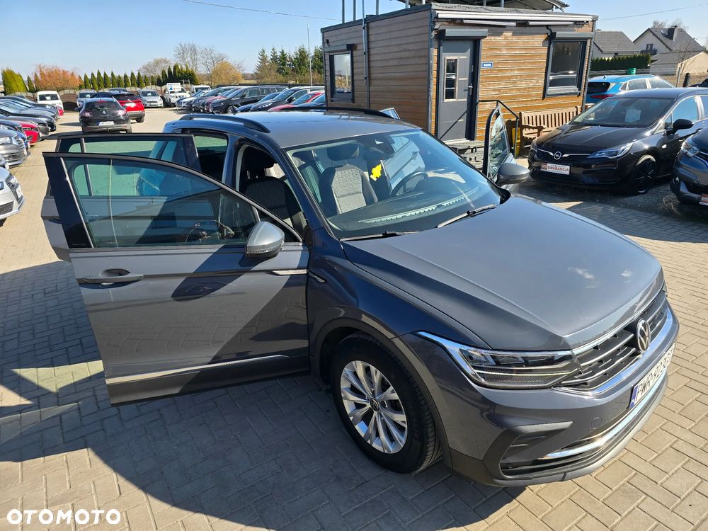 Volkswagen Tiguan - 37