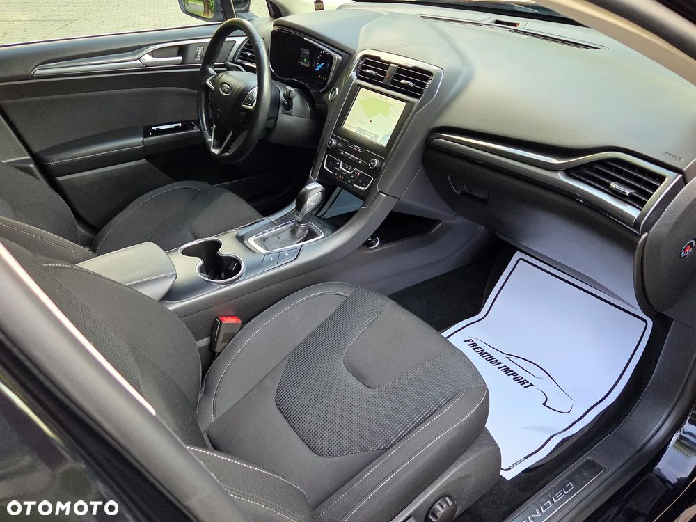 Ford Mondeo 2.0 Hybrid Titanium - 10