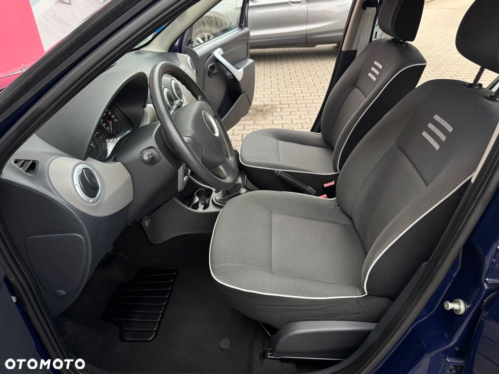 Dacia Sandero - 21