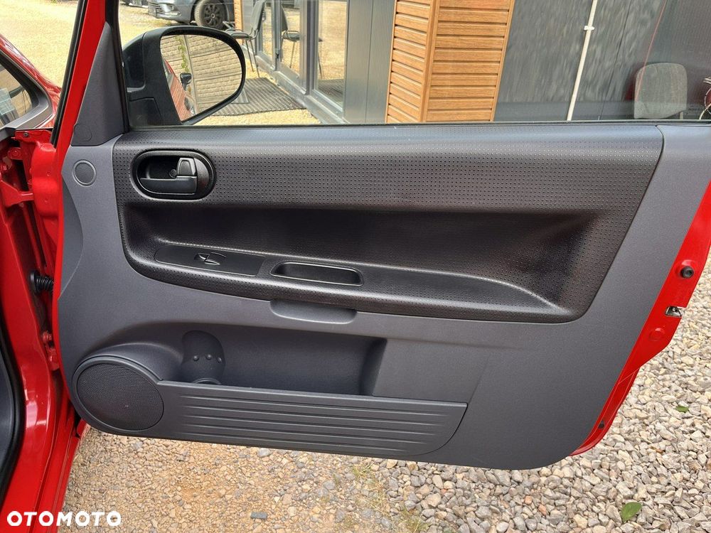 Mitsubishi Colt - 16