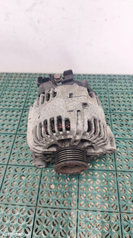 Alternator BMW E90 E91 E87 M47 122/163 cai 7802471 - 2