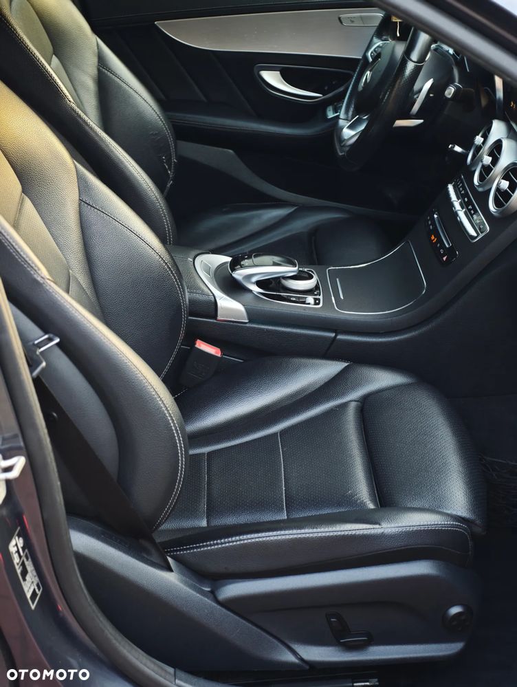 Mercedes-Benz Klasa C 250 7G-TRONIC - 13