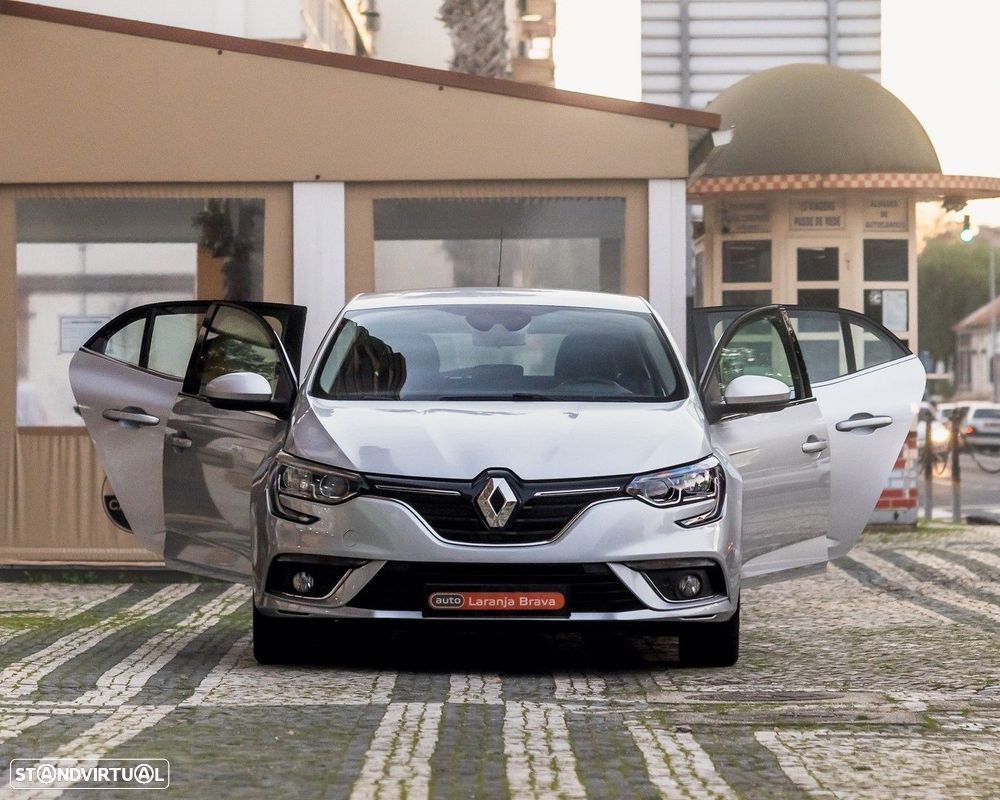 Renault Mégane 1.5 dCi Confort - 8
