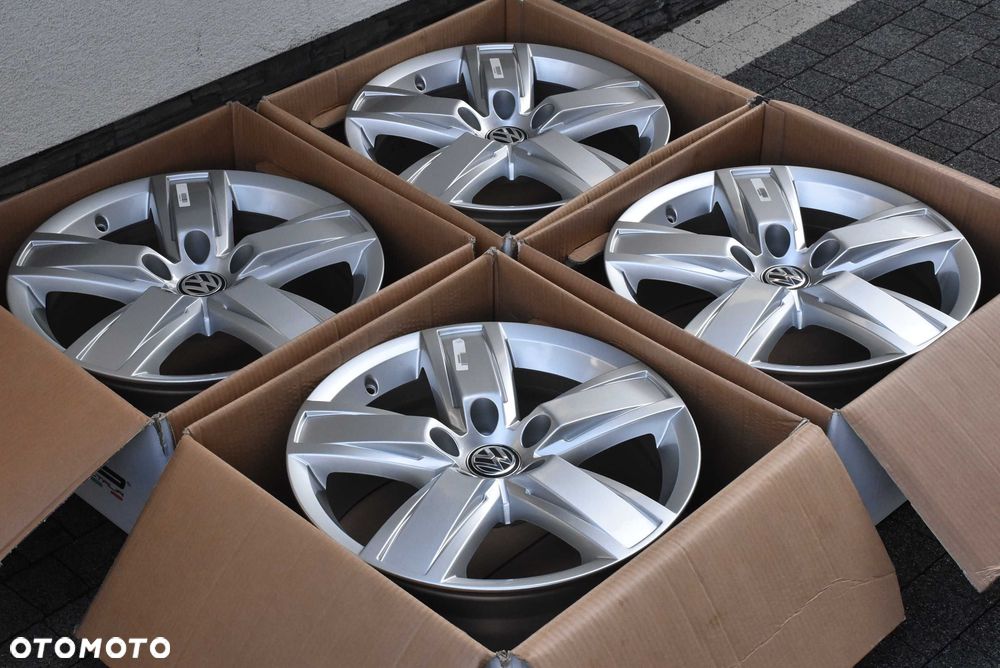 NOWE felgi OEM VW Amarok T5 T6 T6.1 Caravelle Multivan Transporter 18" - 3