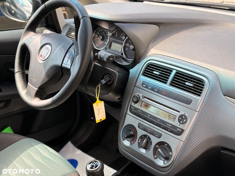 Fiat Grande Punto 1.2 8V - 19