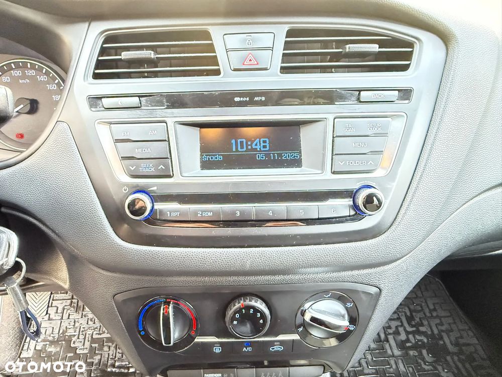 Hyundai i20 1.2 BlueDrive Go - 18