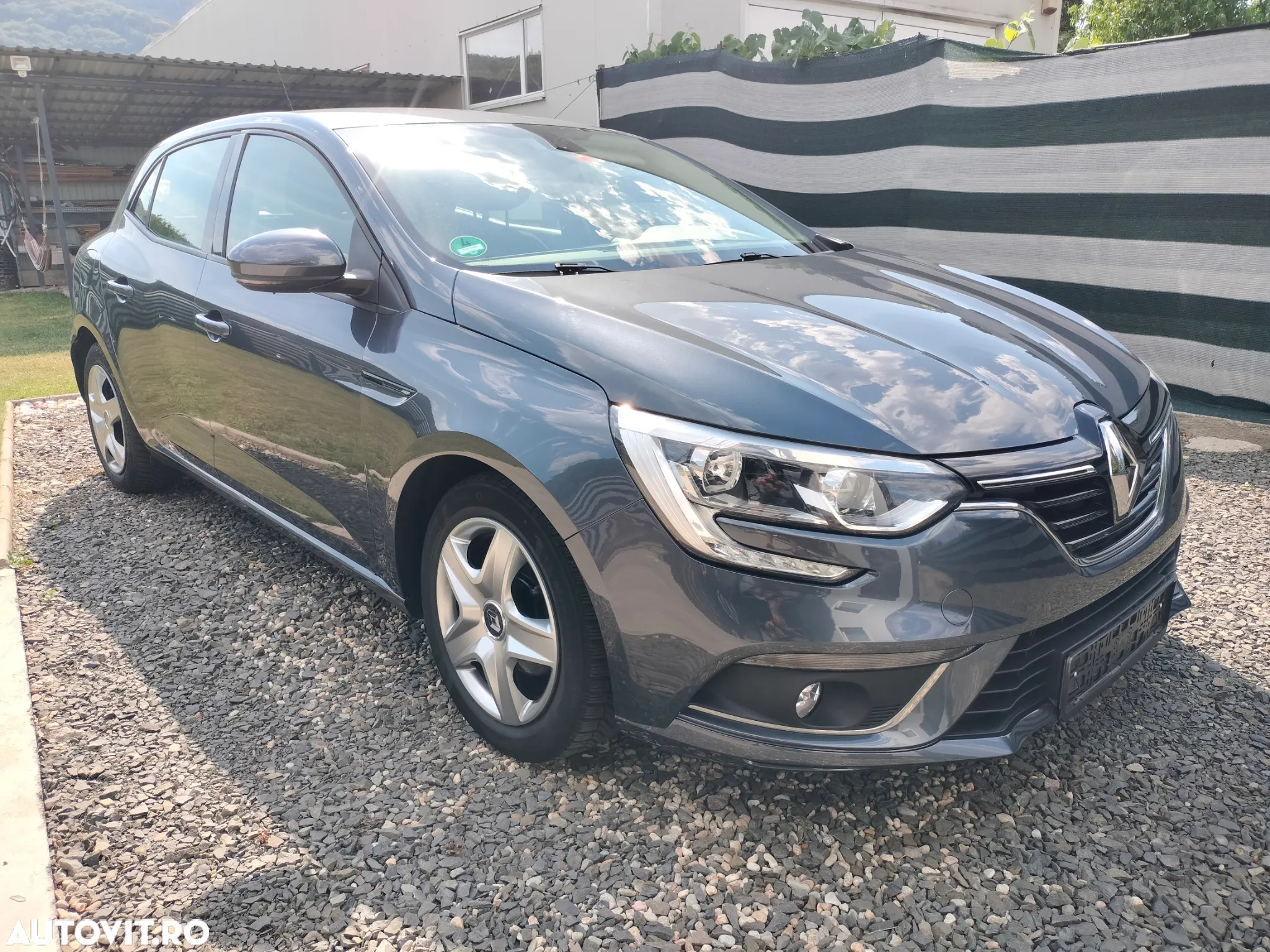 Renault Megane - 9