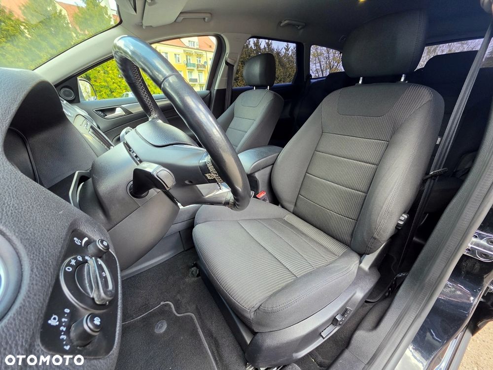 Ford Mondeo 2.0 TDCi Business Edition - 28