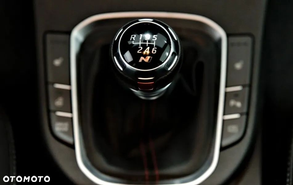 Hyundai i30 1.5 T-GDI 48V-Hybrid N-Line - 23