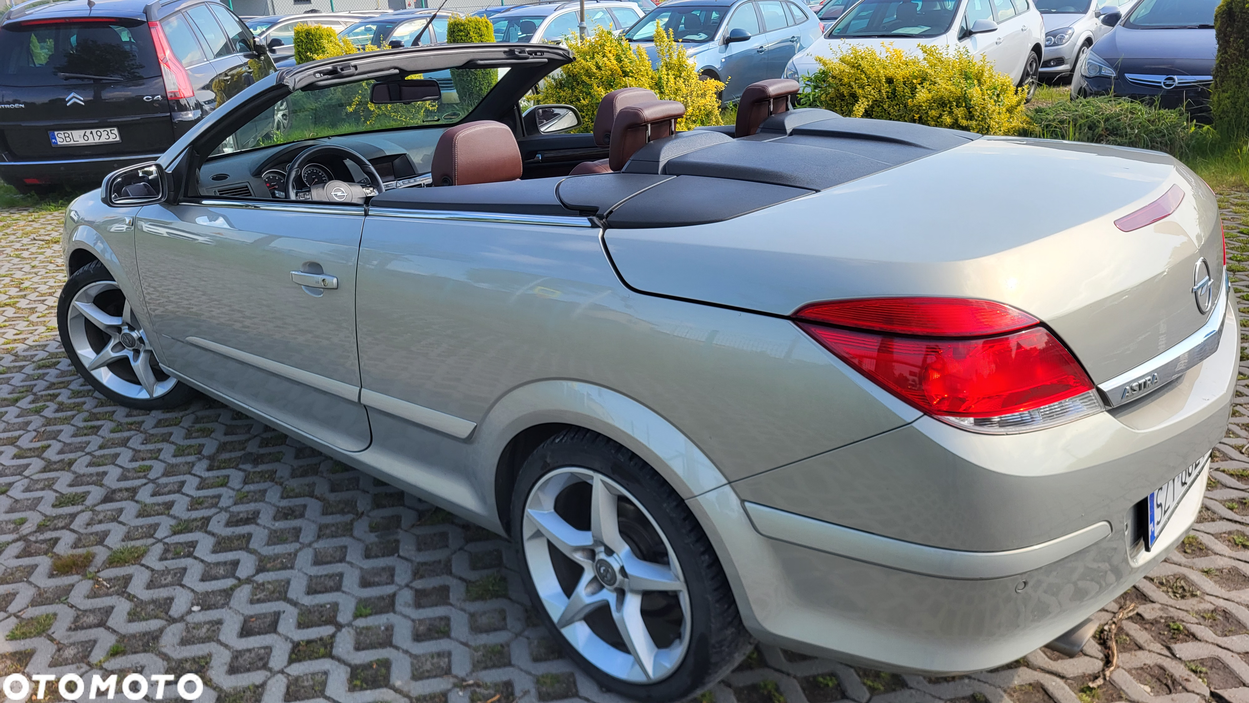 Opel Astra Twin Top 1.8 Cosmo - 3
