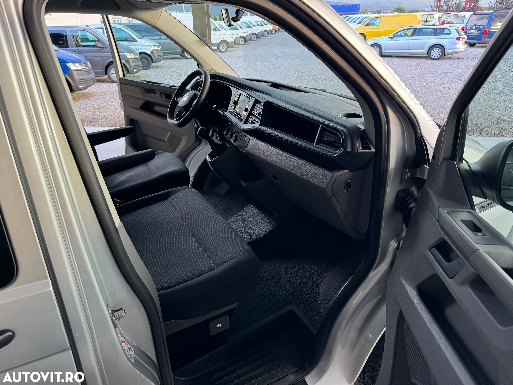 Volkswagen Transporter T6.1 Kurz Plus Trendline - 17