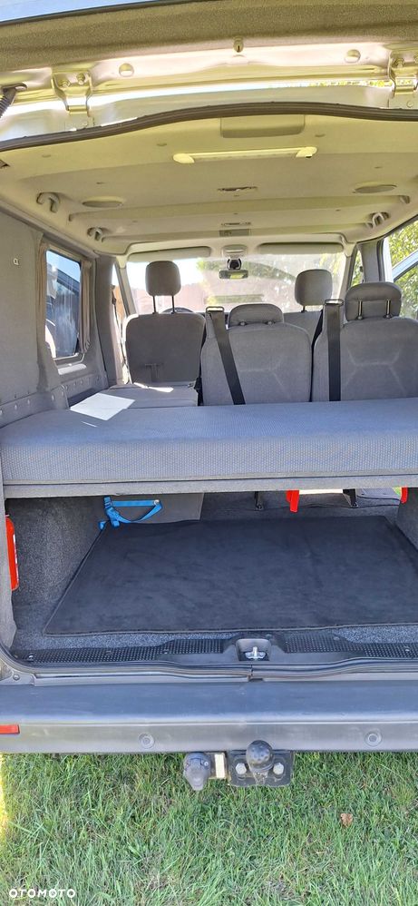 Opel Vivaro - 6