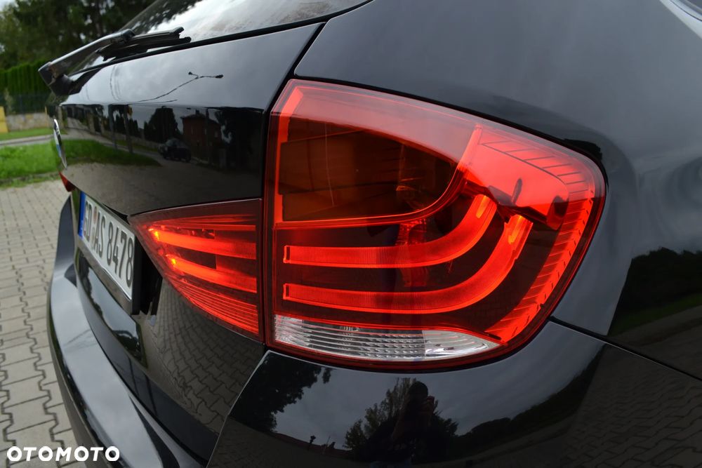 BMW X1 sDrive18d xLine - 23