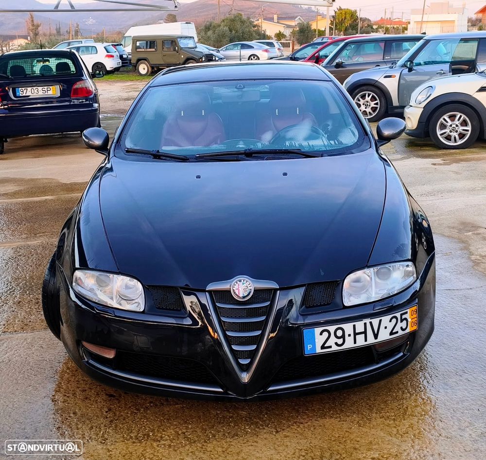 Alfa Romeo GT 1.9 JTD M-JET Blackline - 2