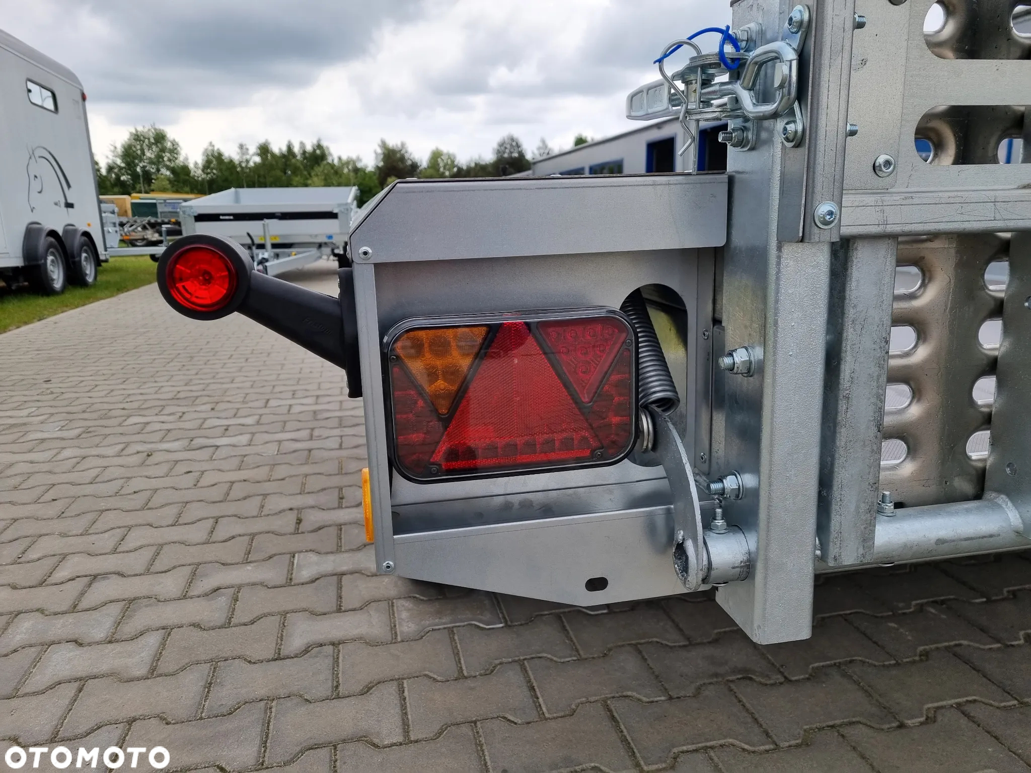 Lorries Przyczepa TPM 27, 303x160 cm 2,7T koparka, bobcat - 20