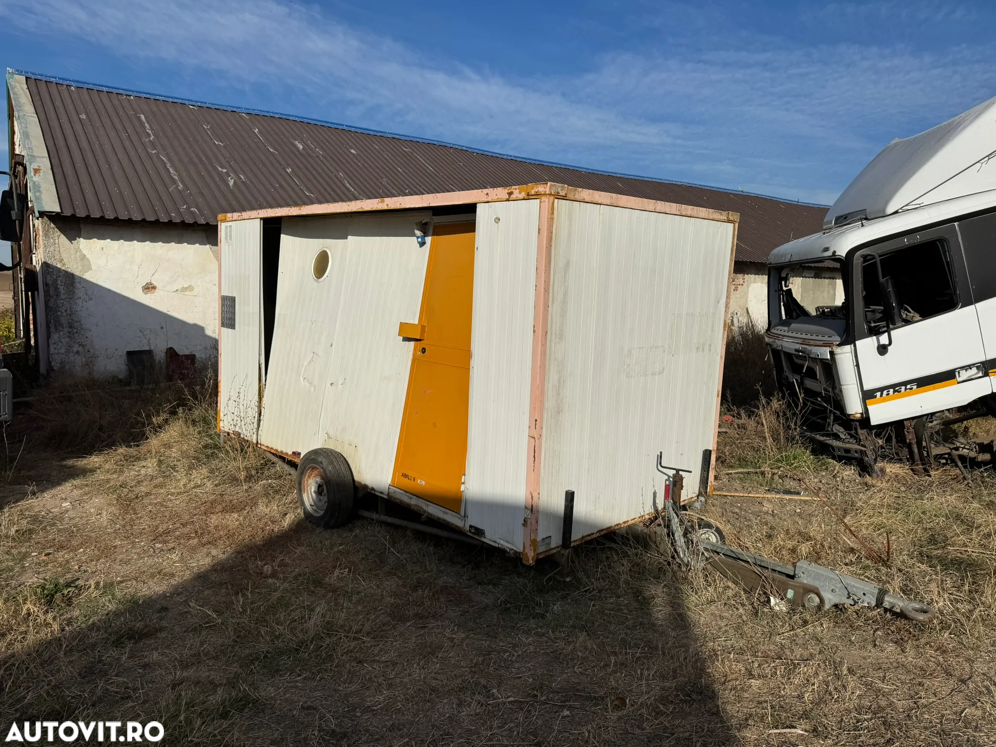 Remorca Container Vestiar / Depozit / Organizare Santier : 4 BUC : cu ACTE - 3