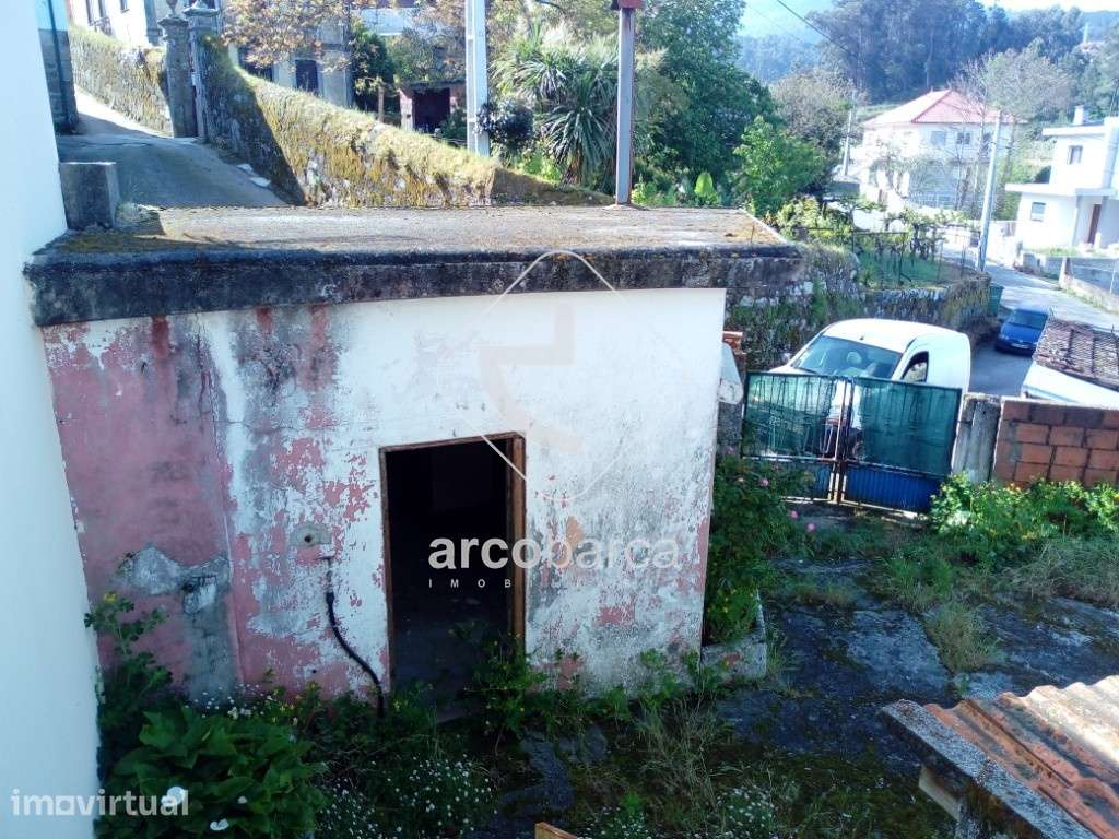 Moradia T3 em Paderne - Melgaço. 47.000€ - Grande imagem: 2/24