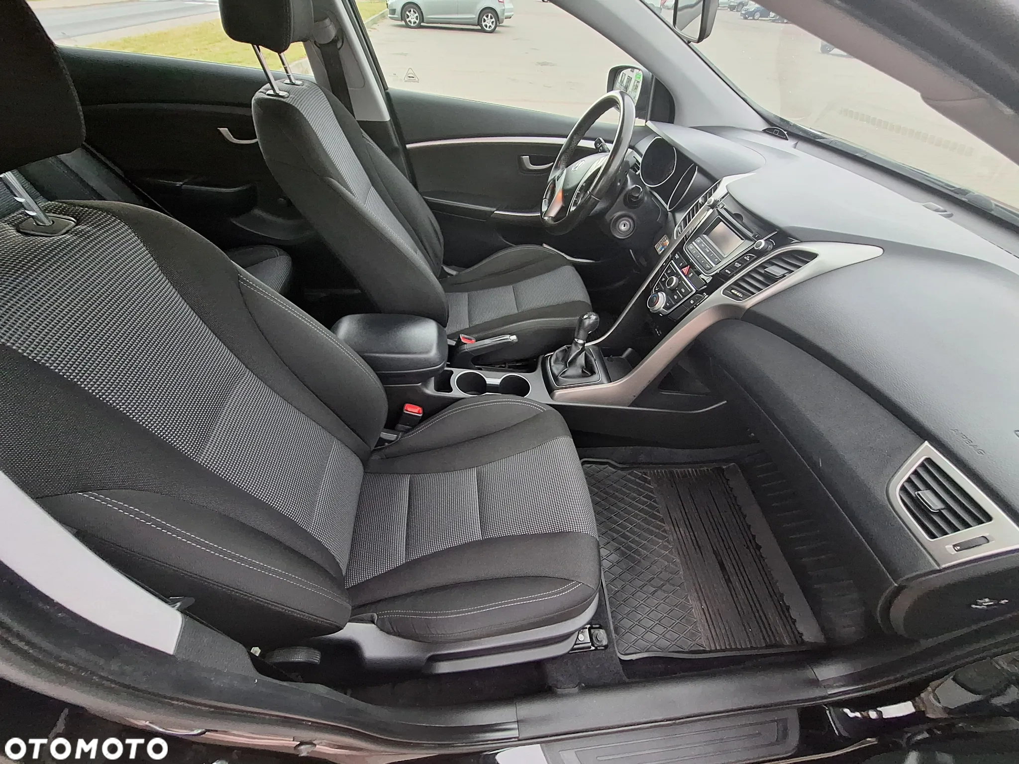 Hyundai i30 1.4 Classic + - 5