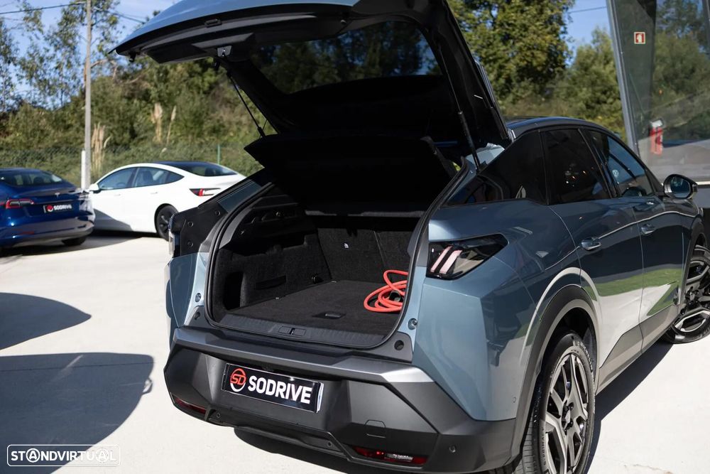 Peugeot E-3008 73 kWh Allure - 48