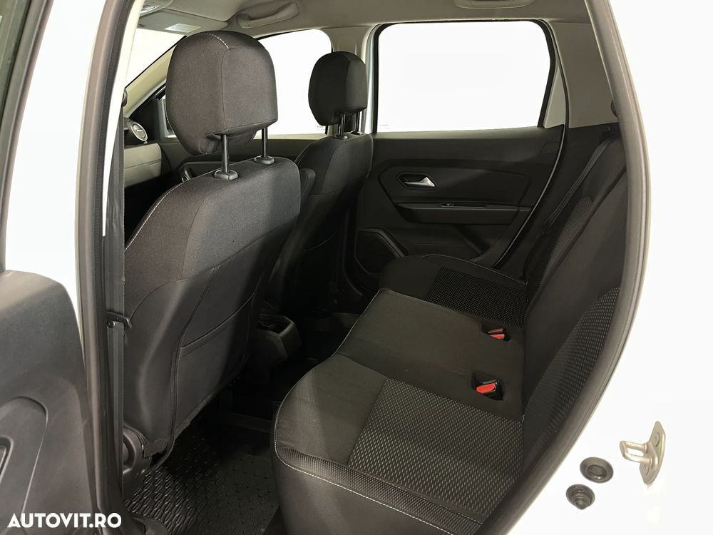 Dacia Duster 1.5 Blue dCi 4WD Comfort - 11