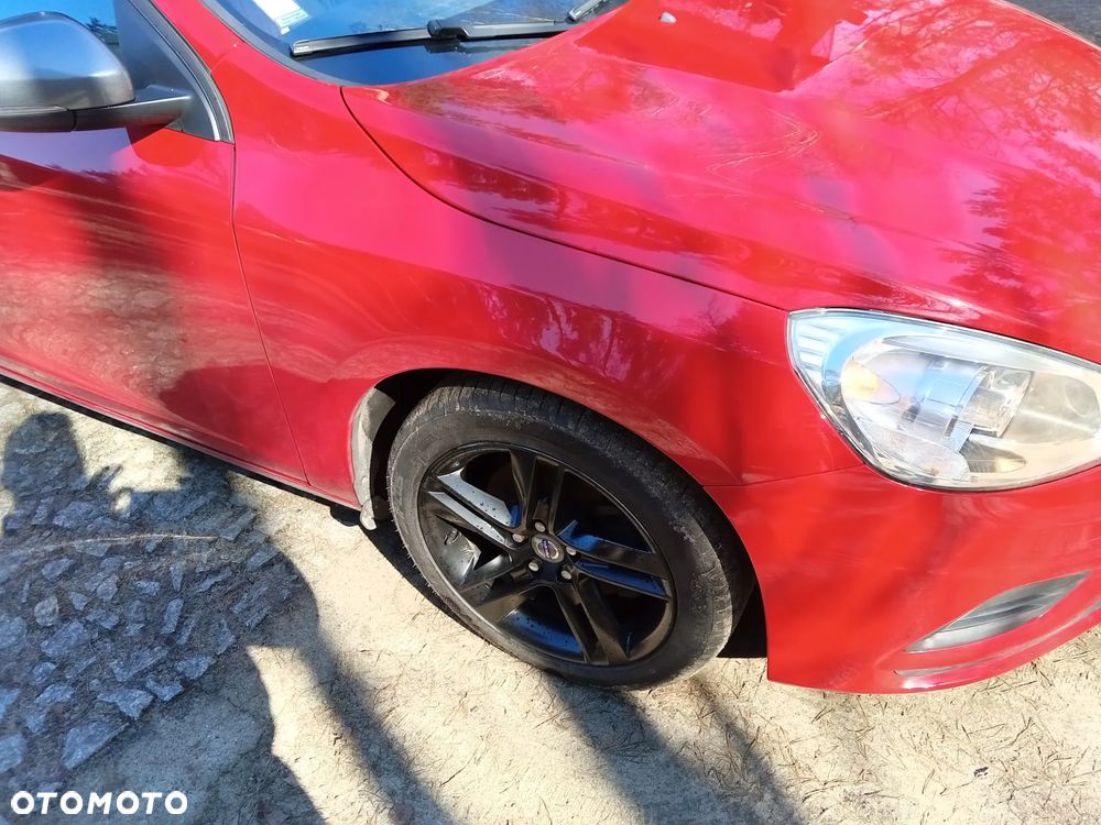 Volvo V60 D3 Momentum - 12