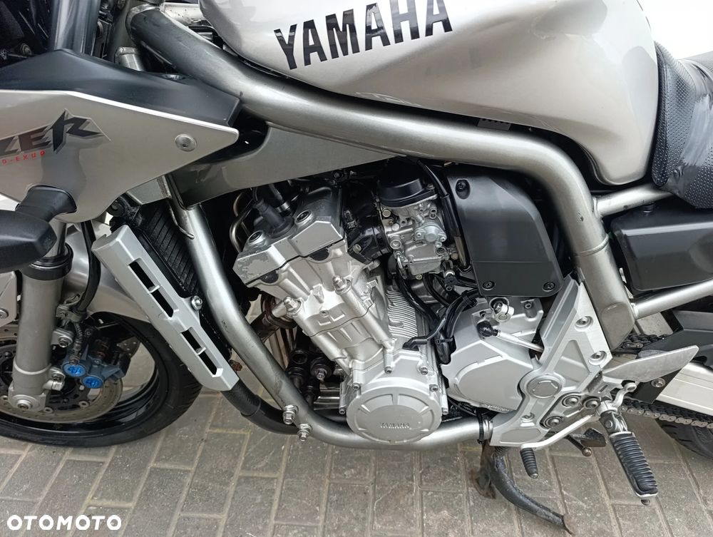 Yamaha FZS - 13