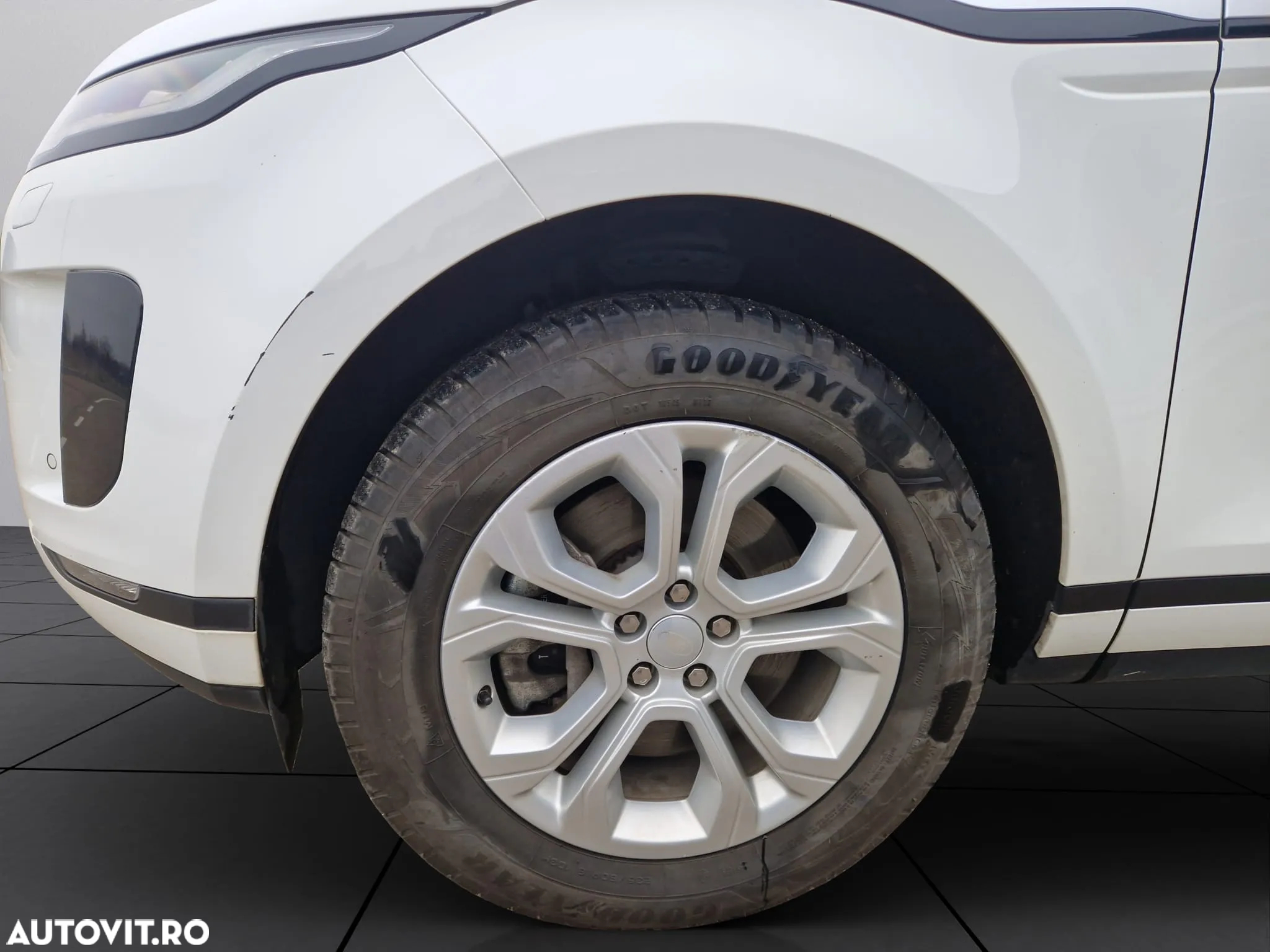 Land Rover Range Rover Evoque 2.0 D150 S - 18