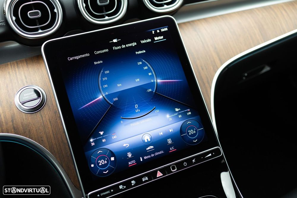 Mercedes-Benz C 300 e AMG Line - 44