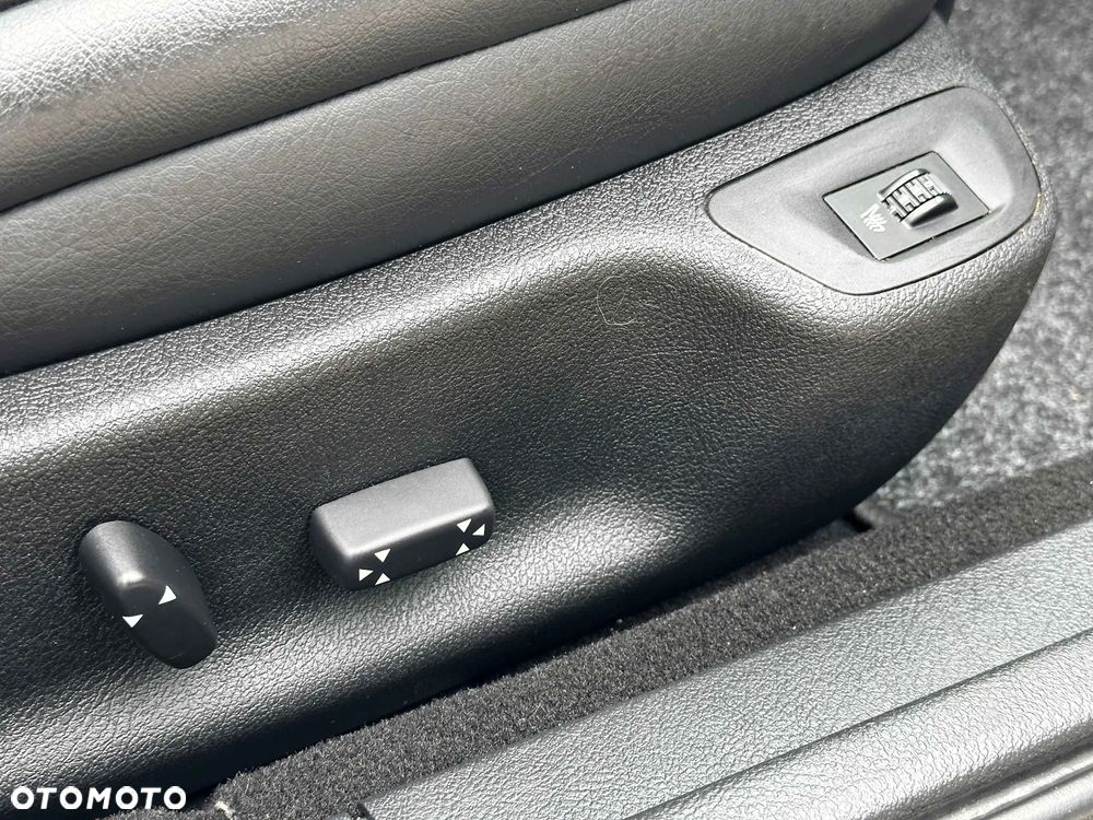 Peugeot 407 SW V6 210 Premium - 22