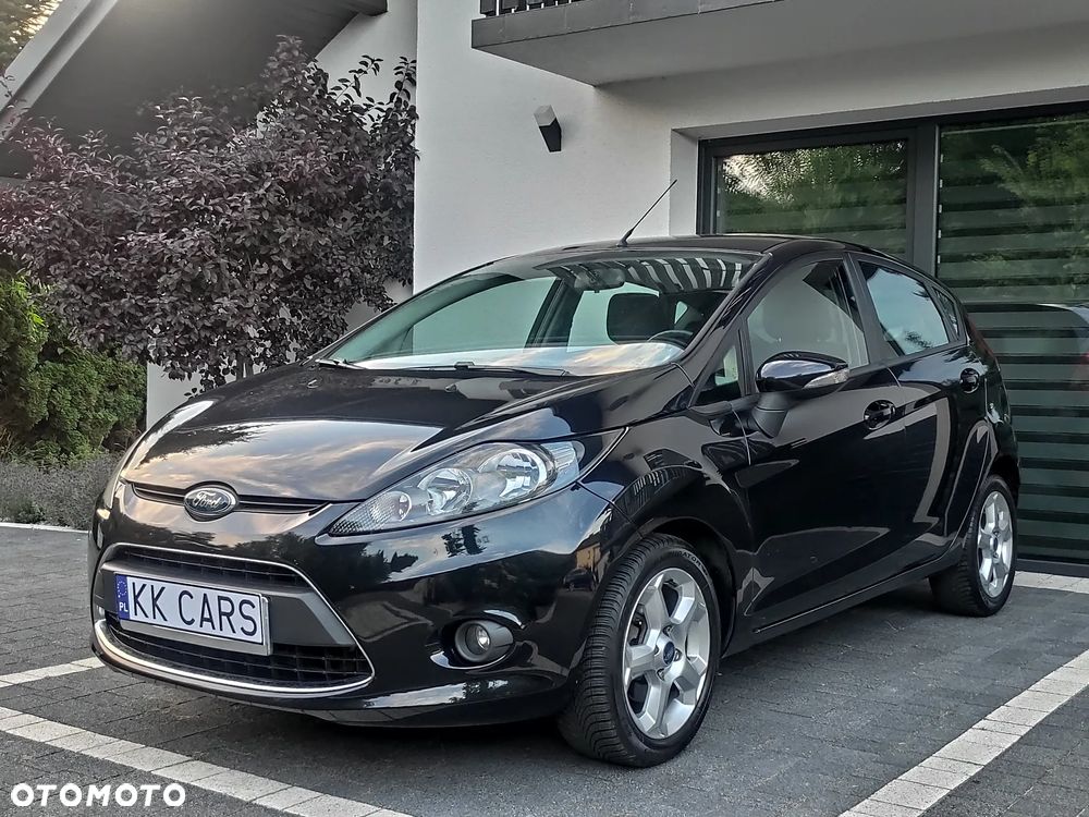 Ford Fiesta - 2